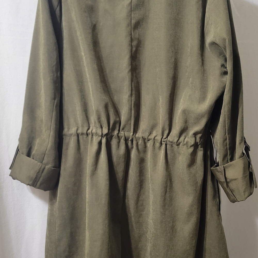 BKE Green Trench Coat with Tie Cuffs - Picture 2 of 6